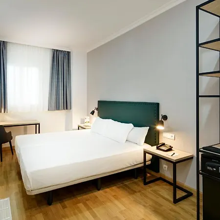 Sercotel Casas De Mercaderes 3* Seville